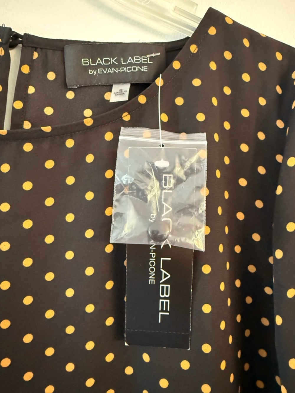 NWT Evan Picone Black Blouse with Mustard Polka Dots and Flared Sleeves - Picture 2 of 6